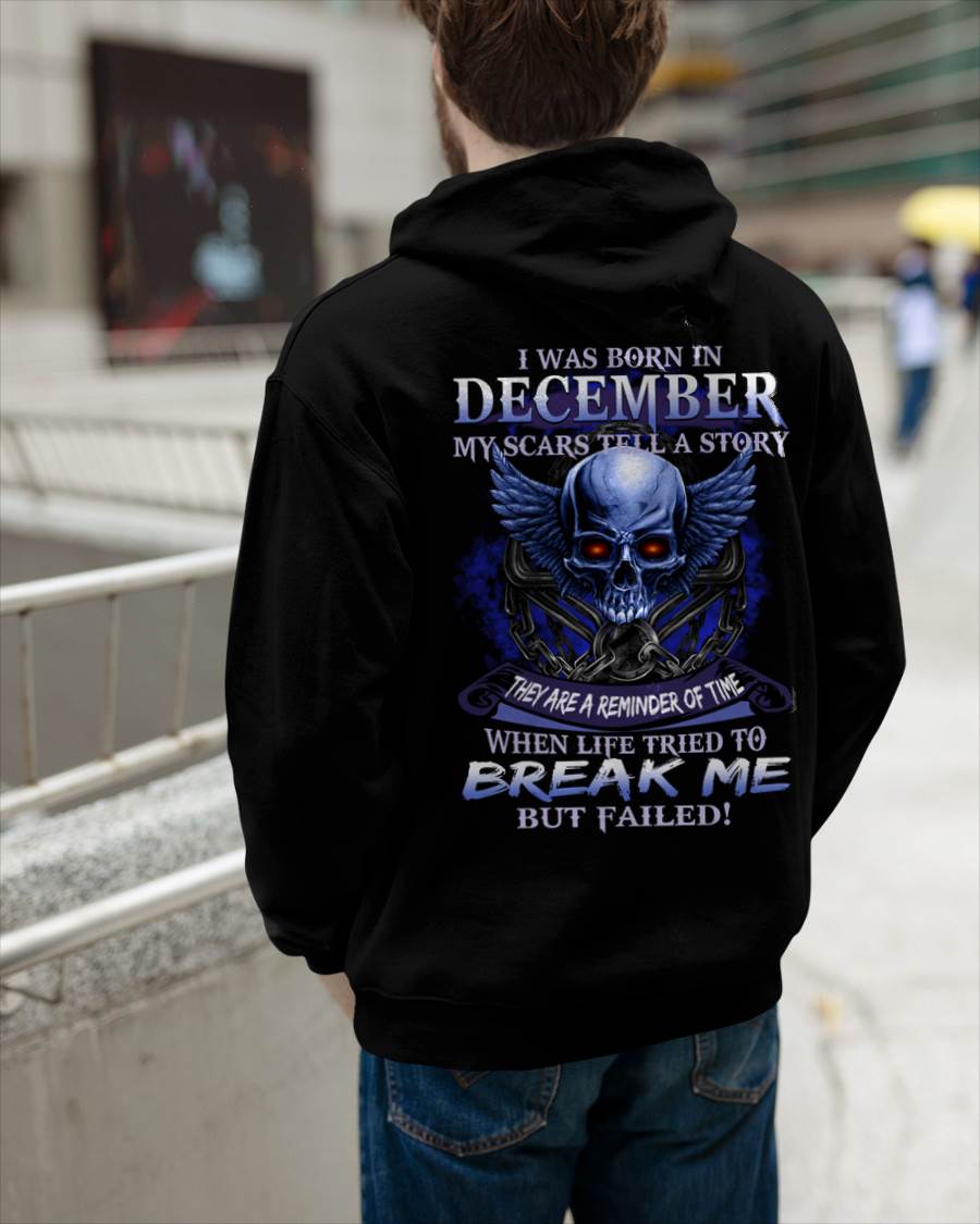 I WAS BORN IN DECEMBER MY SCARS TELL A STORY - T-SHIRT FOR MAN - XUAN12 (SKU08-68-12)