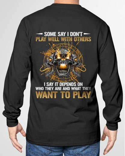DON'T PLAY WELL WITH OTHERS T-Shirt For MAN - TRACY00 (SKU2606-04-00)