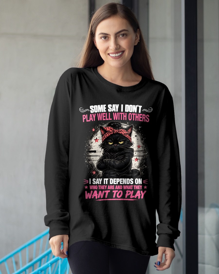 DEPENDS ON WANTS TO PLAY T-Shirt For WOMAN - TRACY00 (SKU2606-114-00)