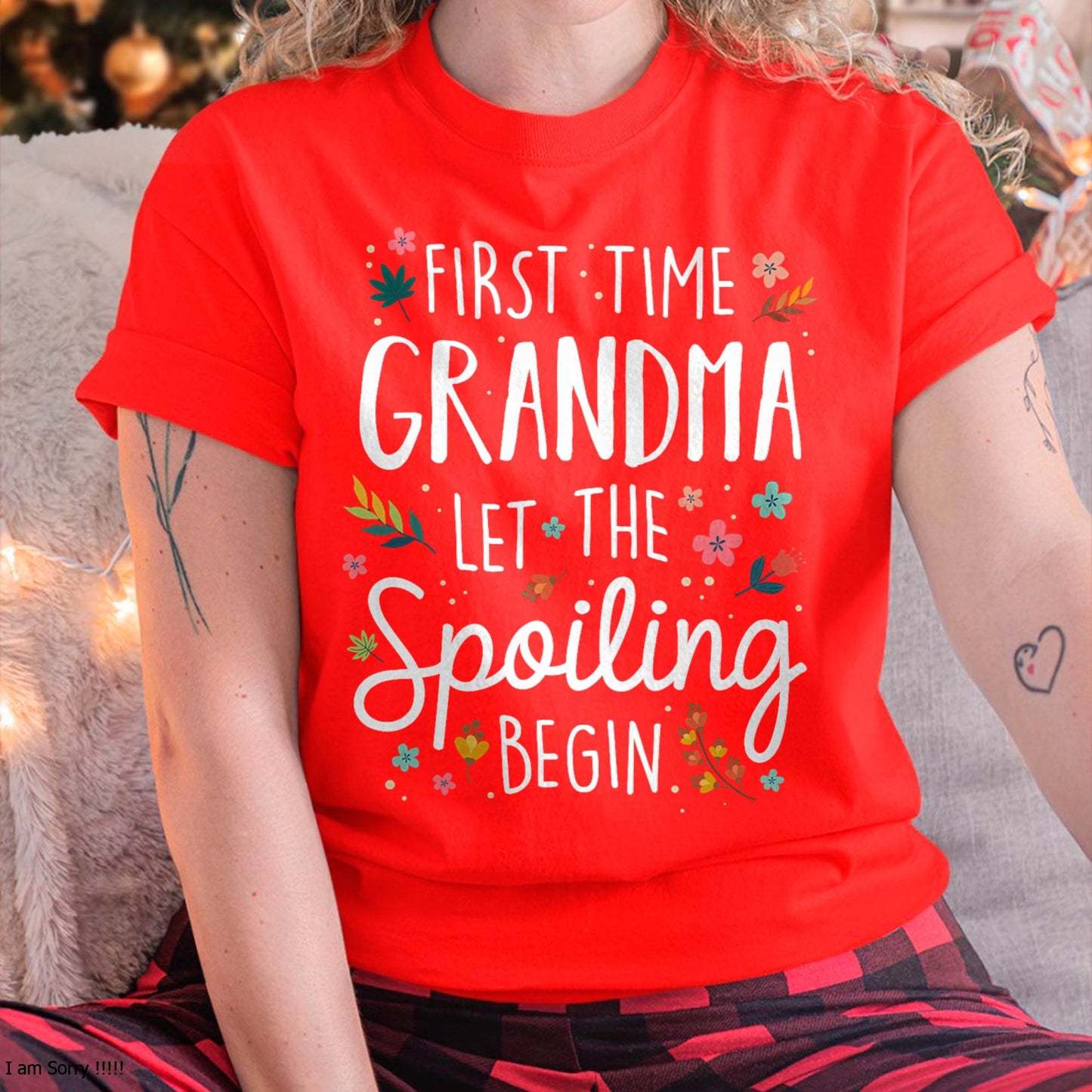 FIRST TIME GRANDMA T-SHIRT – PERFECT GIFT FOR NEW GRANDMAS - tracy00 (SKU8-GRA00)