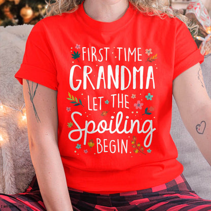 FIRST TIME GRANDMA T-SHIRT – PERFECT GIFT FOR NEW GRANDMAS - tracy00 (SKU8-GRA00)