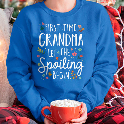 FIRST TIME GRANDMA T-SHIRT – PERFECT GIFT FOR NEW GRANDMAS - tracy00 (SKU8-GRA00)