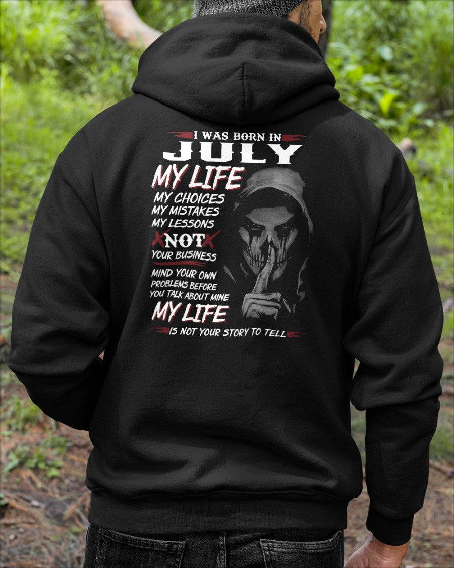 I WAS BORN IN JULY - T-SHIRT FOR MAN - XUAN07 (SKU08-36-07)
