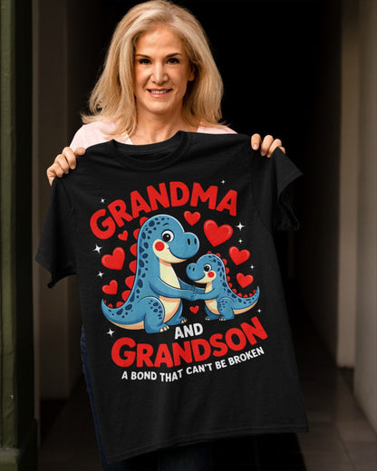 GRANDMA AND GRANDSON A BOND THAT CAN'T BE BROKEN DINOSAUR UNISEX T-SHIRT tracy00 (SKU-GMS3)